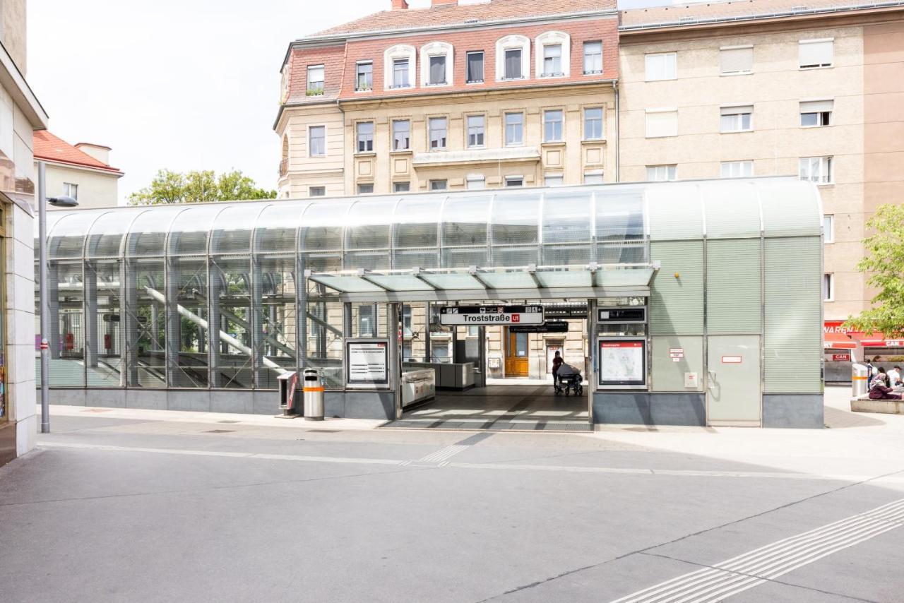Stunning Apartment Vienna Central Station Exterior foto